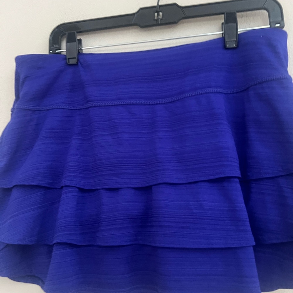 Athleta Vibrant Purple Tiered Skort - Picture 5 of 10
